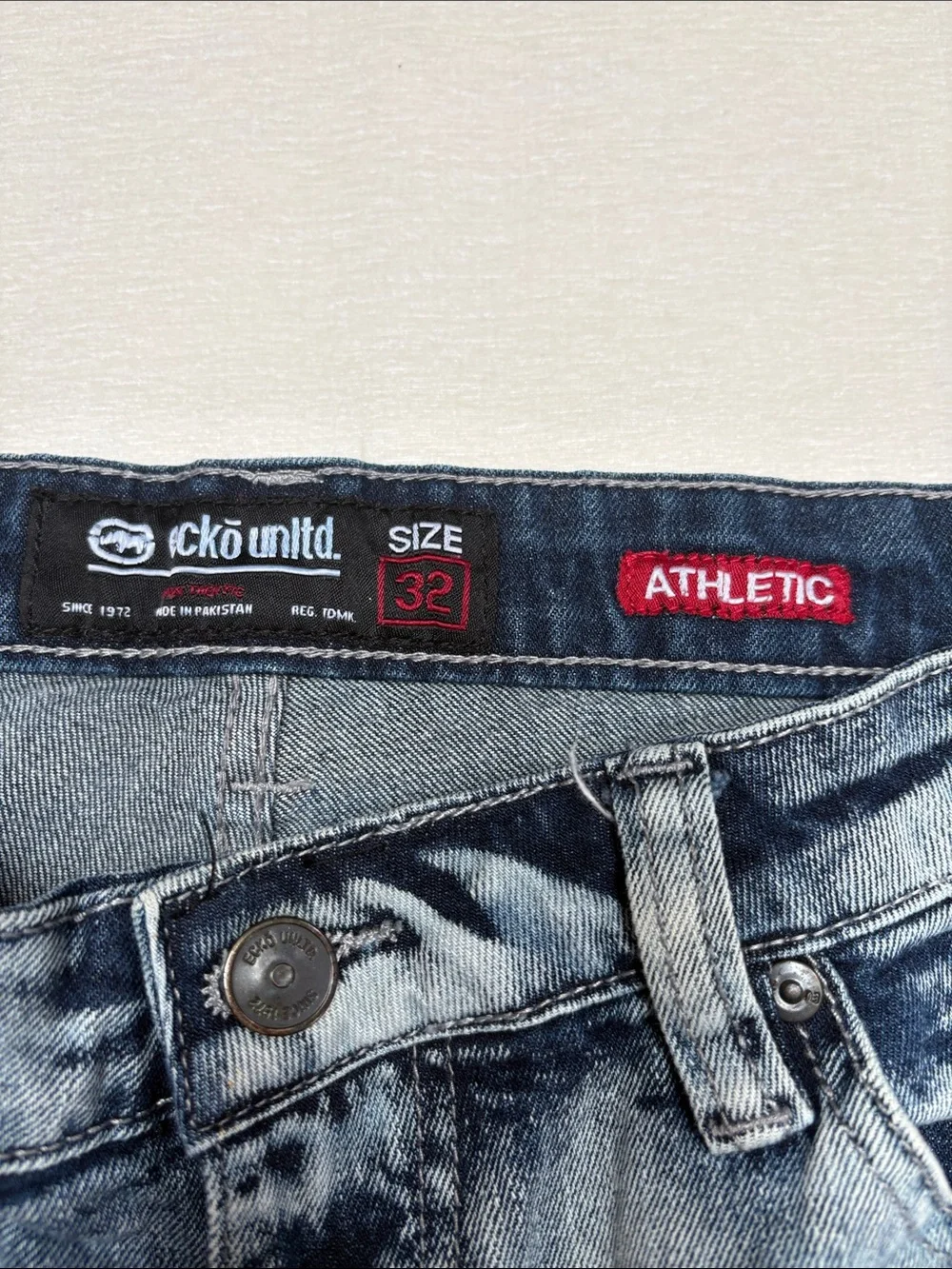 Ecko Unlimited Jeans - Vintage Wash- Athletic